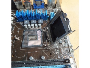 cpu socket open